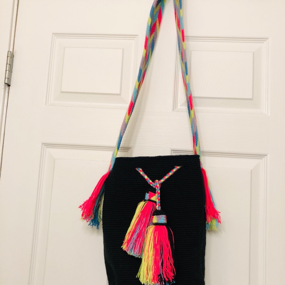 NWOT Handwoven Black Bucket Bag with Neon Tassels and Multicolor Strap - Picture 6 of 7
